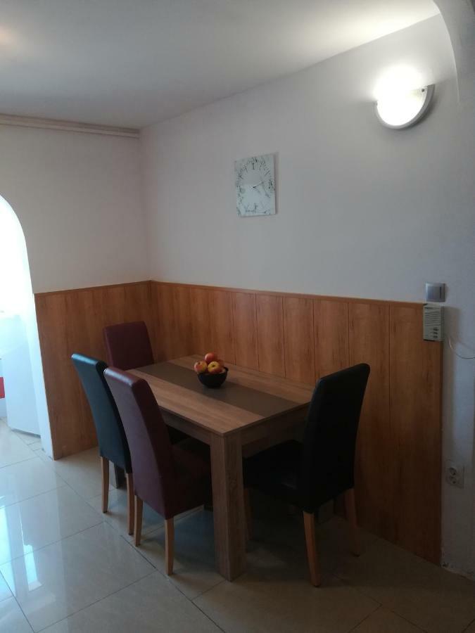Апартаменти Apartament Erik Сібіу Екстер'єр фото