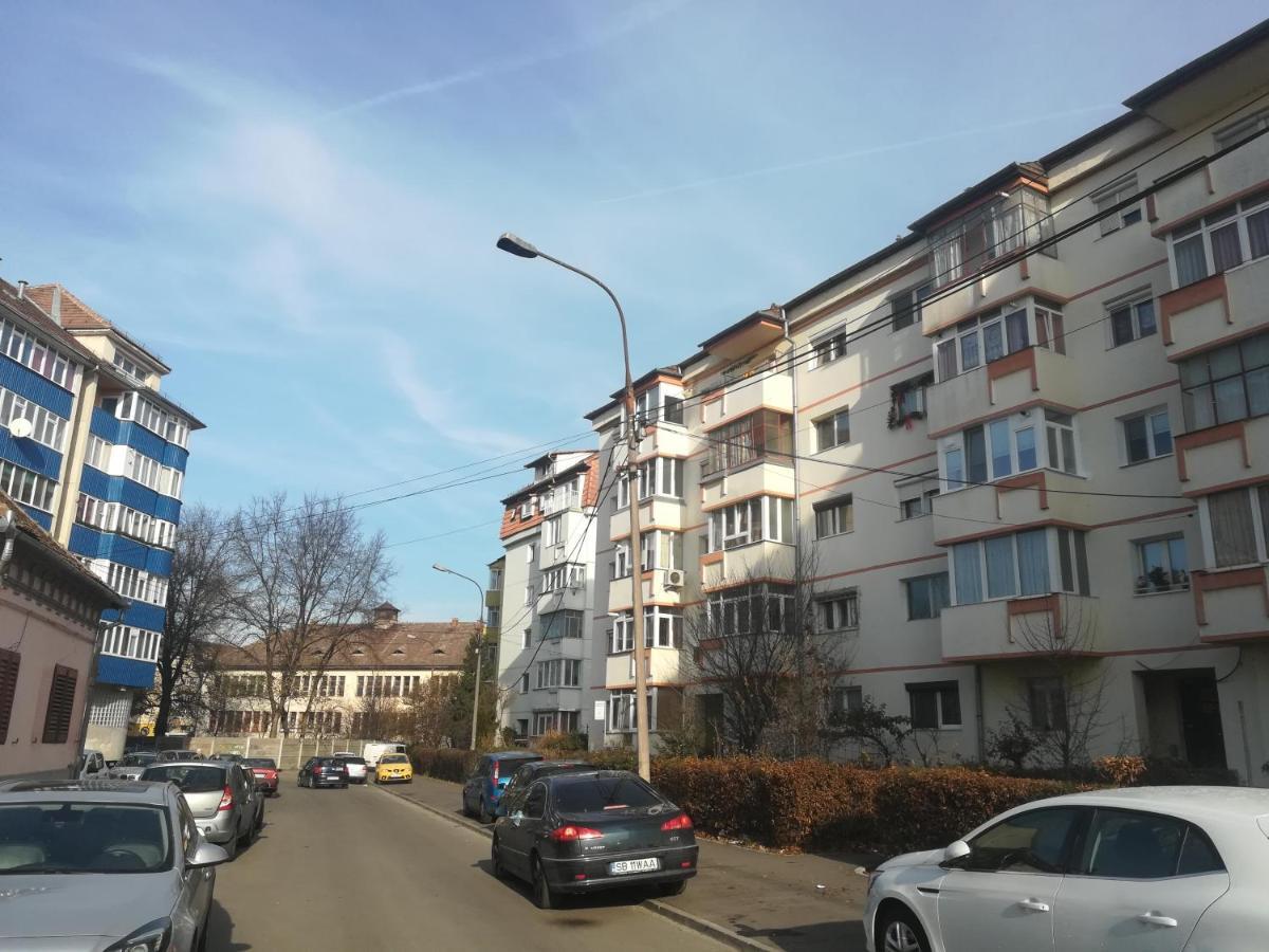 Апартаменти Apartament Erik Сібіу Екстер'єр фото